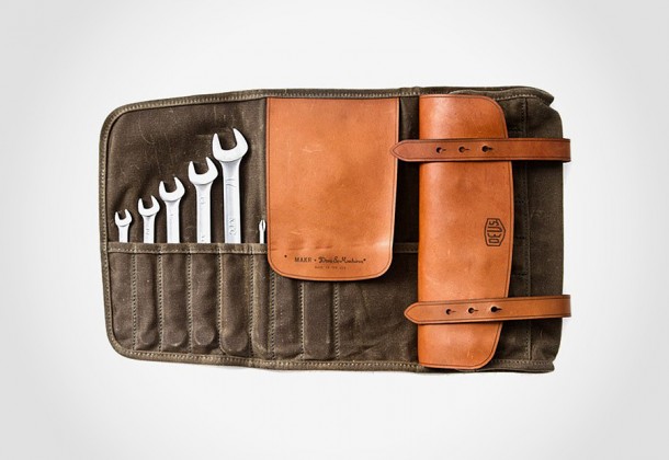 Deus x Makr Tool Roll Deus x Makr Tool Roll