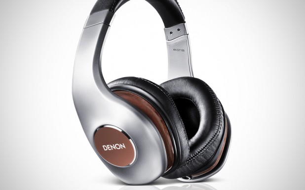 Denon AH-D7100 Headphones Denon AH-D7100 Headphones