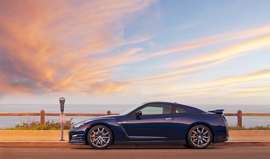 2011 Nissan GT-R Side 544px