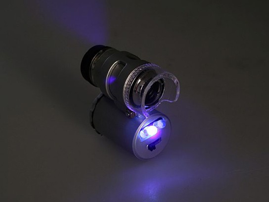 Brando iPhone 4 microscope with LED illumination 544px