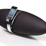 Bowers and Wilkins Zeppelin Air with iPhone 4 docked 600px