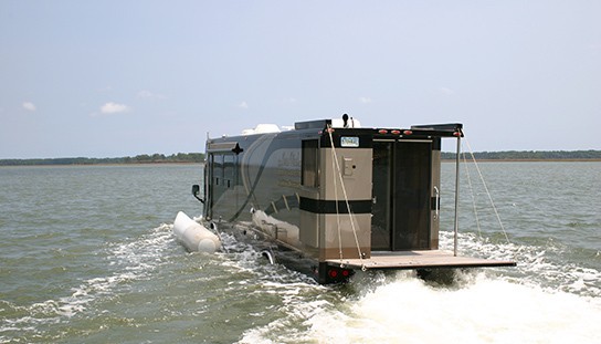 Terra Wind Amphibious Motor Coach img4 544px