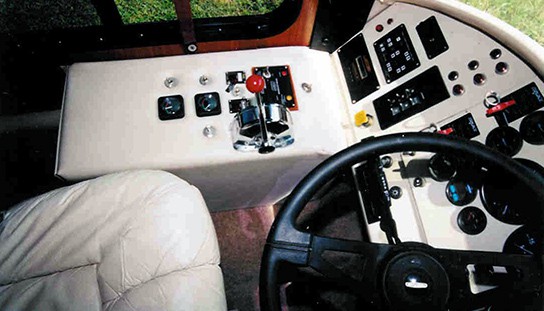 Terra Wind Amphibious Motor Coach img5 544px