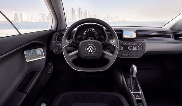 Volkswagen XL1 Prototype - cockpit view 600x350px