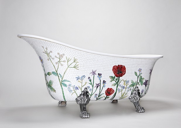 Mosiac Sweden bathtub