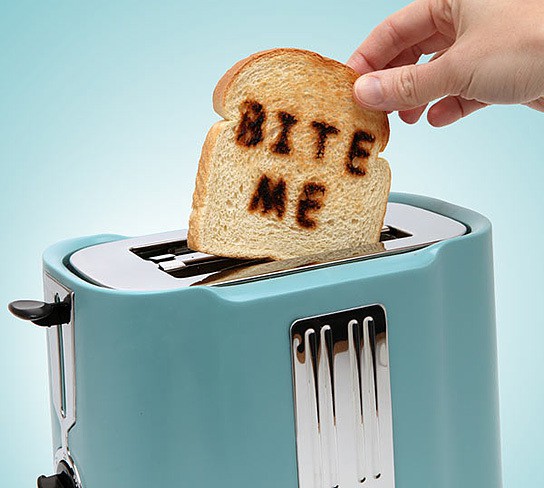 Pop Art Toaster 544x488px