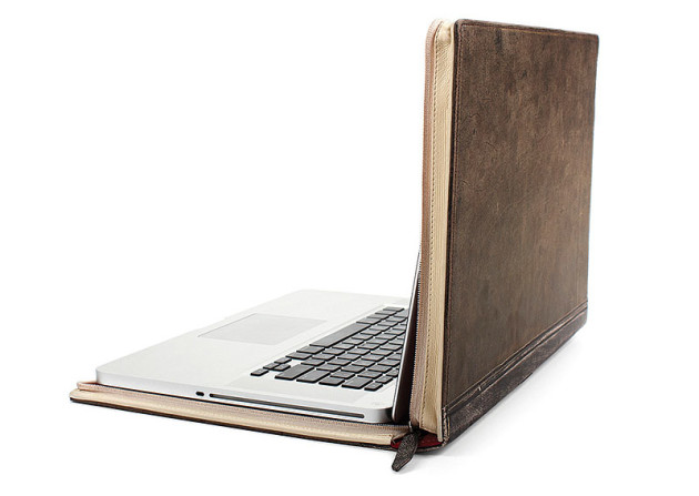 Twelve South BookBook case for MacBook Pro 800x568px