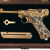 Gold-plated Luger Pistol 800x500px