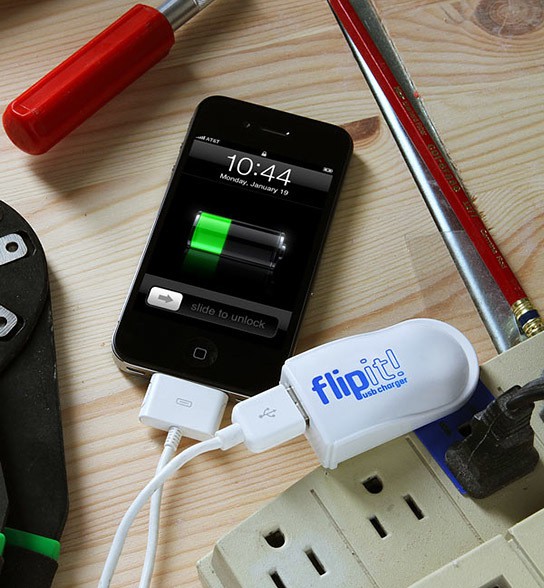 FlipIt Stealth USB Charger 544x588px