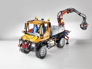 LEGO Technic Unimog U 400 800x600px