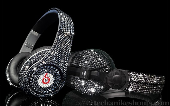 Crystal Rocked Crystallized Headphones 544x338px