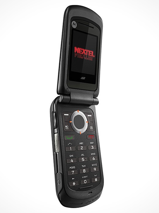 Motorola i440 Mobile Phone 544x728px