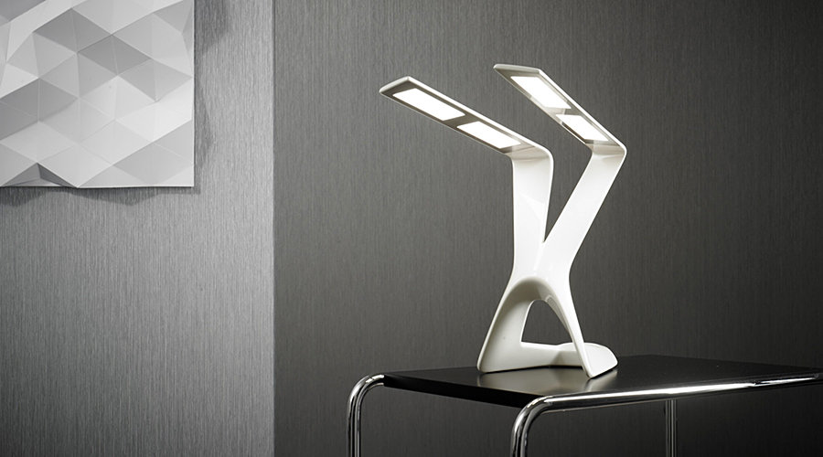Liternity Victory Carbon Series OLED Desk Lamp - Cashmere White 900x500px