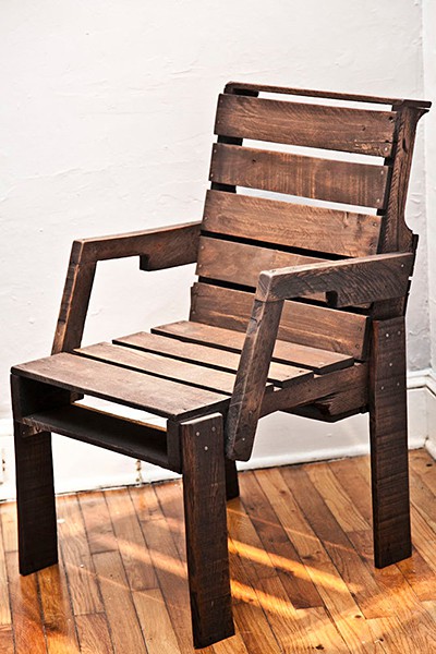 Pallet Captain's Chair 400x600px
