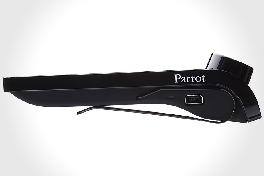 Parrot MINIKIT+ 900x600px