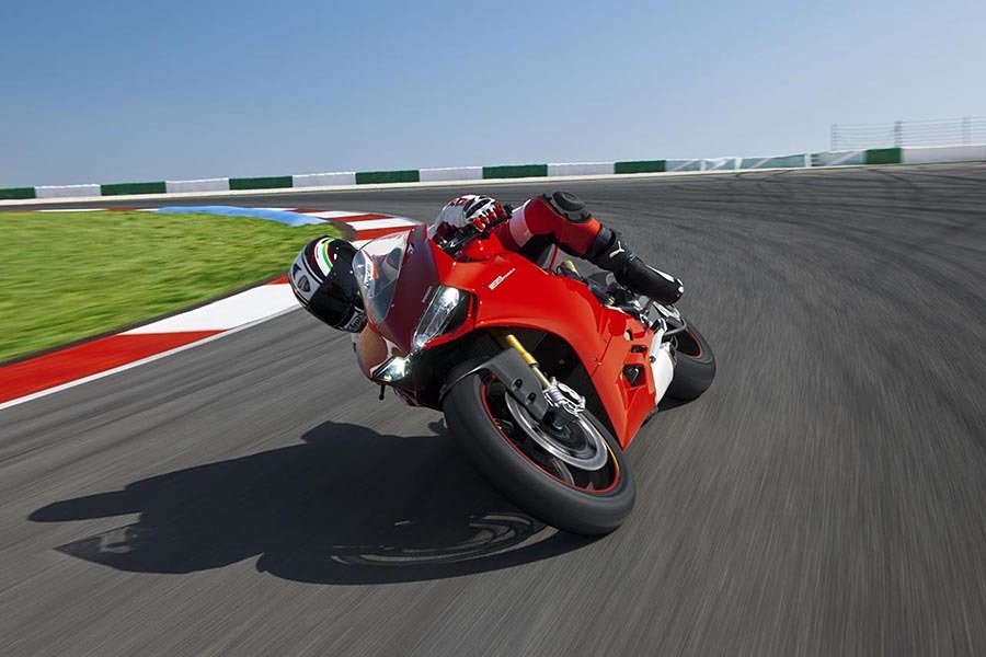 2012 Ducati 1199 Panigale Superbike 900x674px