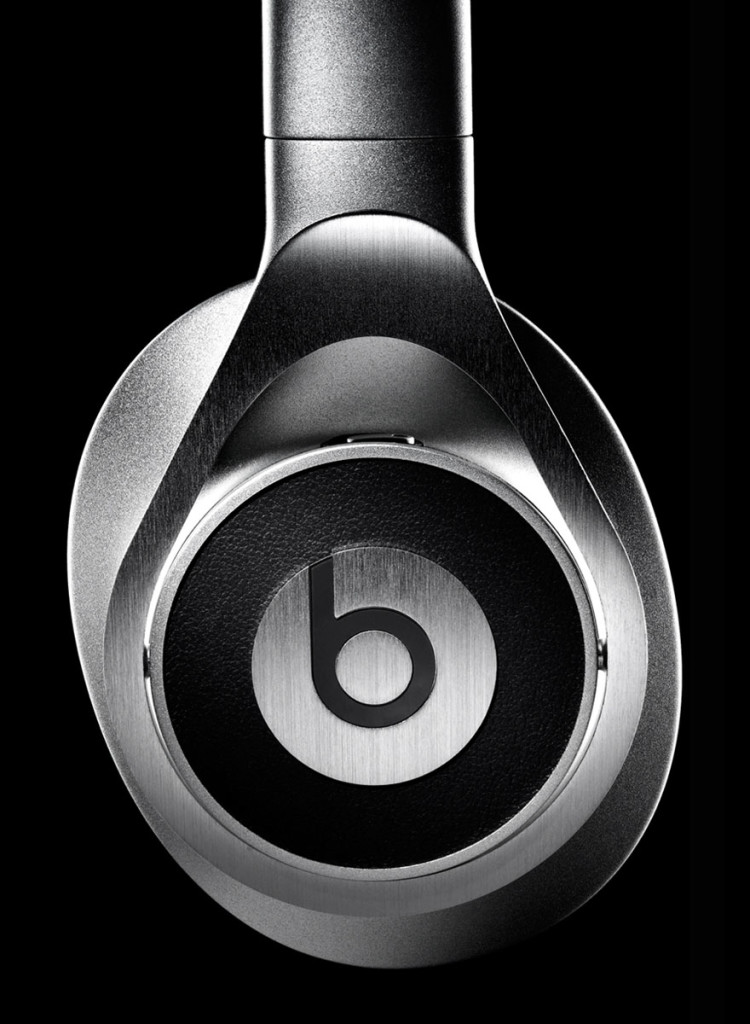 Beats by Dr. Dre Executive Headphones 880x1200px