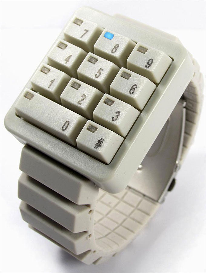 Click Keypad Watch