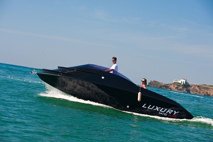 Luxury MIG 675 Yacht