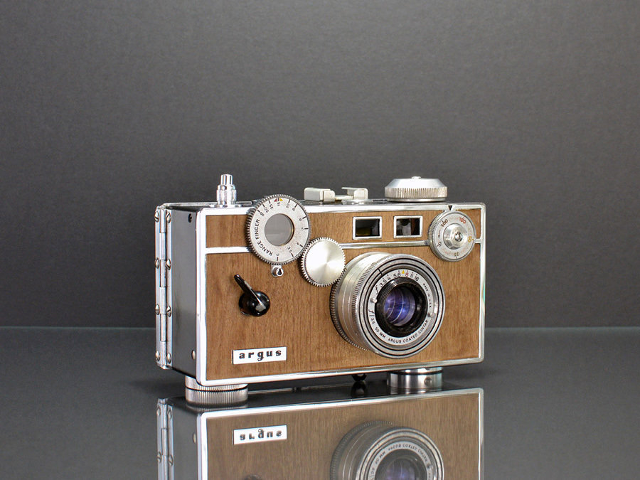 Ilott Vintage Cameras - Argus C3 Mansonia