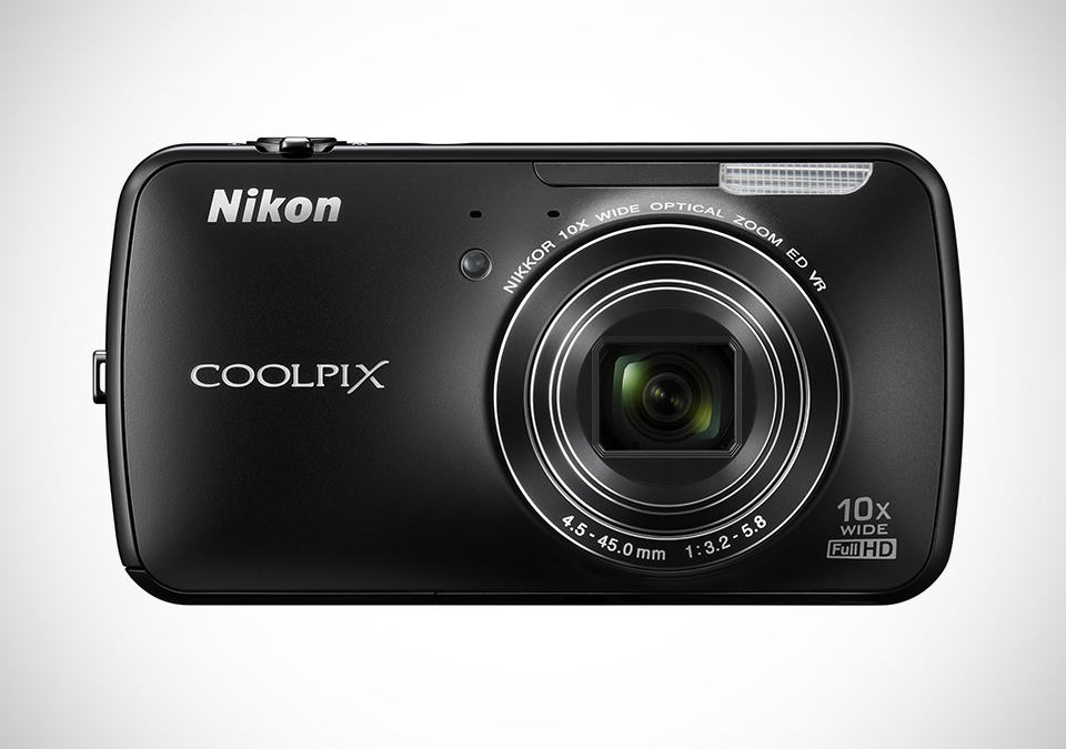 Nikon COOLPIX S800c Android Camera (black)