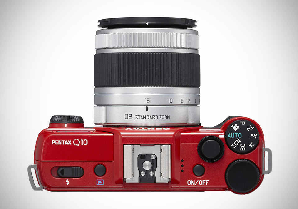 Pentax Q10 Digital Camera in Red