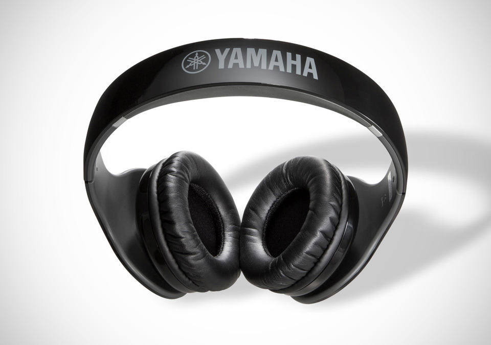Yamaha PRO 400 Headphones