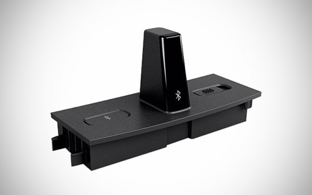 Bose SoundDock 10 Bluetooth Dock -