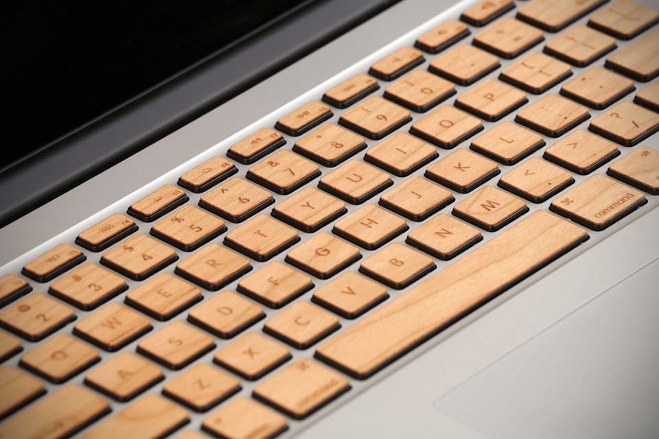 LAZERWOOD Keys for MacBook Pro