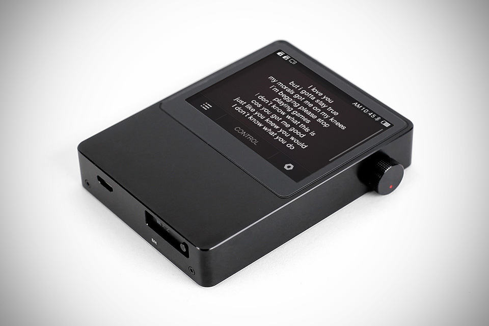 Astell&Kern AK100 MQS Portable System by iRiver