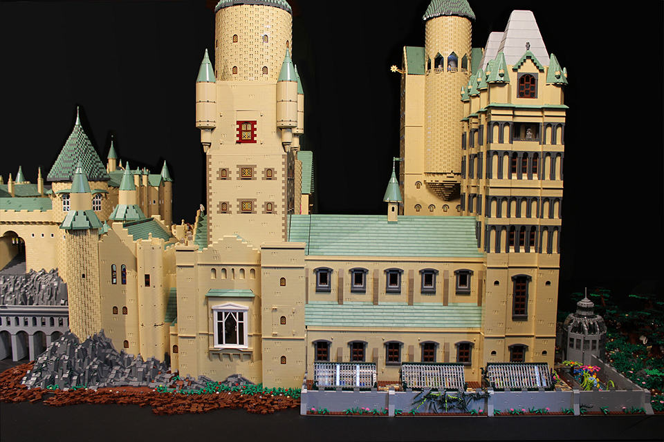 400,000-Piece LEGO Hogwarts by Alice Finch - Far Right