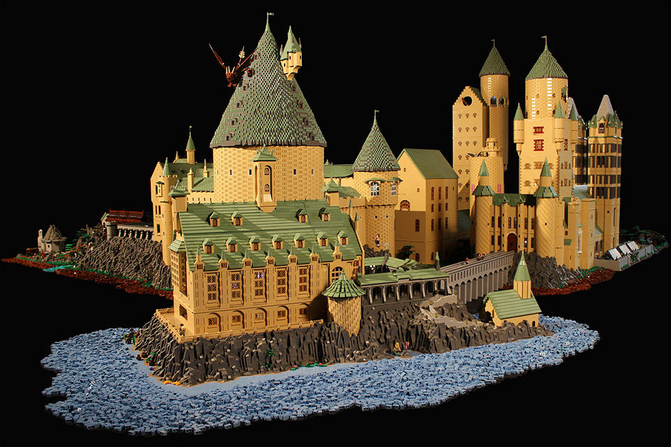 400,000-Piece LEGO Hogwarts by Alice Finch - The Great Hall