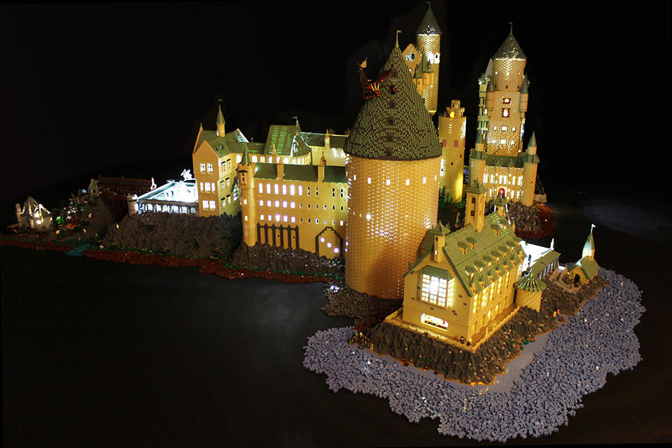 400,000-Piece LEGO Hogwarts by Alice Finch