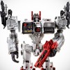 Hasbro Transformers Metroplex - Robot Mode - Close-up