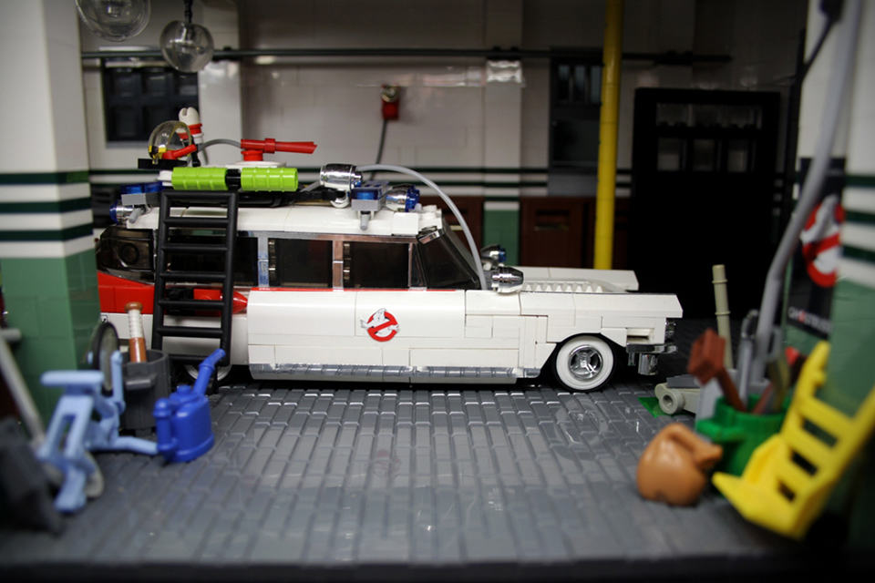 LEGO Ghostbusters Headquarters by Orion Pax - Ectomobile
