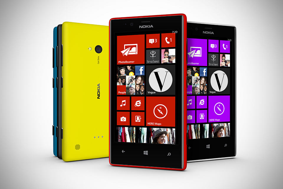 Nokia Lumia 720 Windows Phone 8 Cameraphone - Group Photo