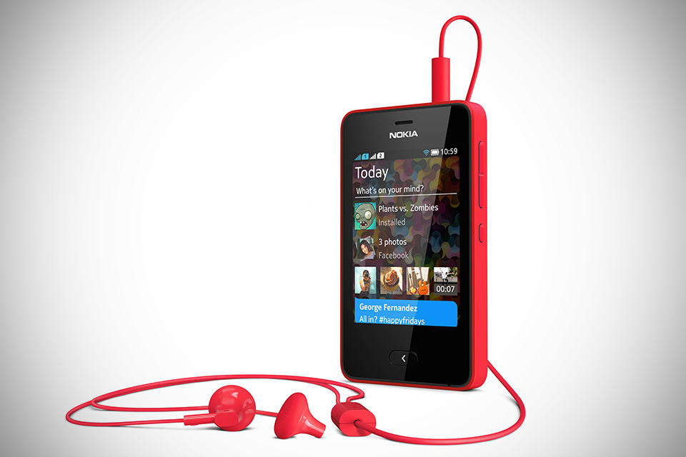 Nokia Asha 501 - Budget Smartphone - with headphones