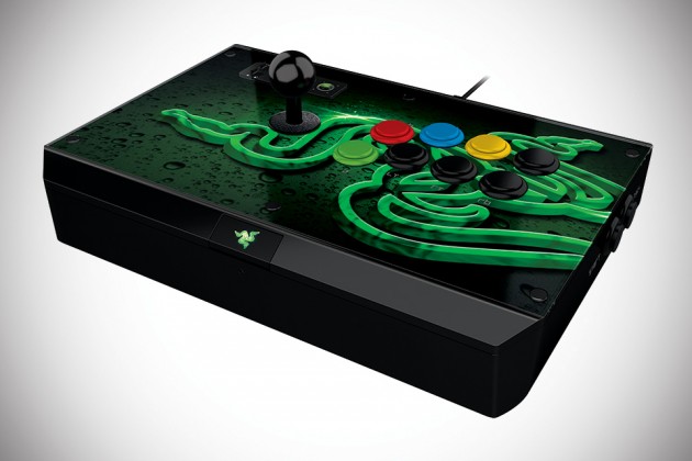 RAZER ATROX ジャンク Razer Unveils Atrox Arcade Stick for Xbox 360 | PCMag