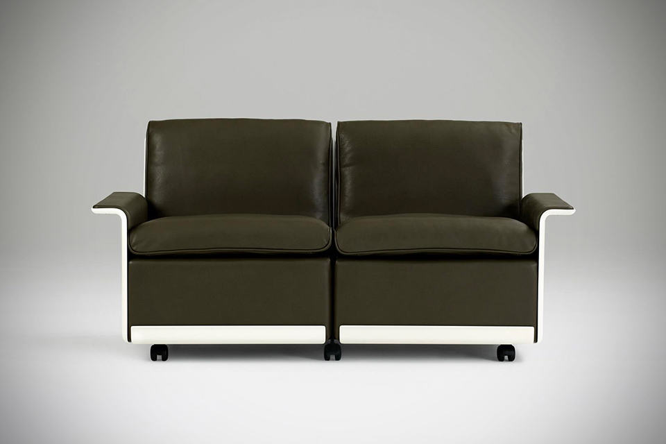 Vitsœ 620 Chair by Dieter Rams - Reissued