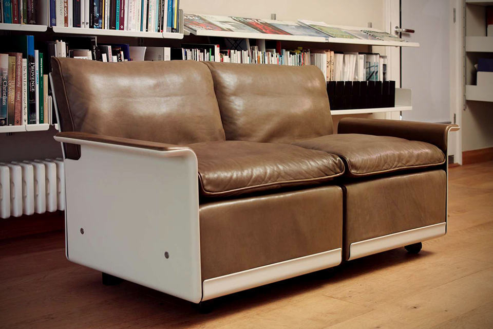 Vitsœ 620 Chair by Dieter Rams - Reissued
