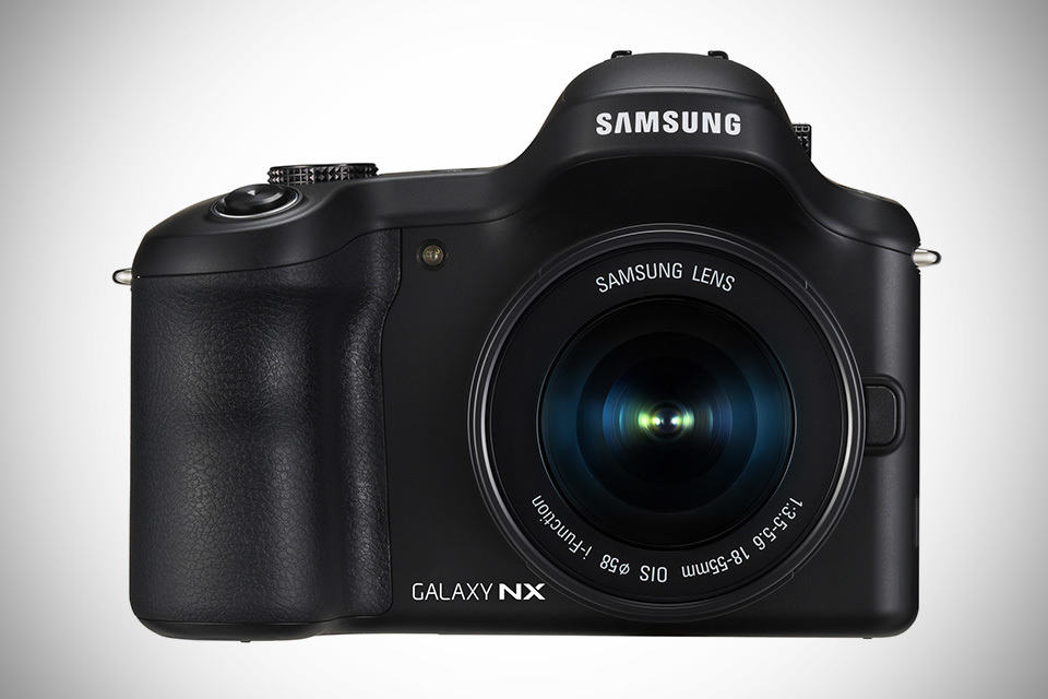 Samsung GALAXY NX 3G/4G LTE Android Camera
