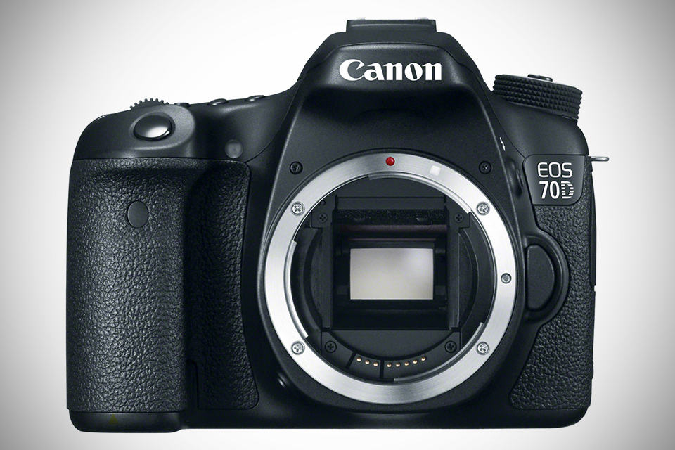 Canon EOS 70D DSLR Camera - Body-only