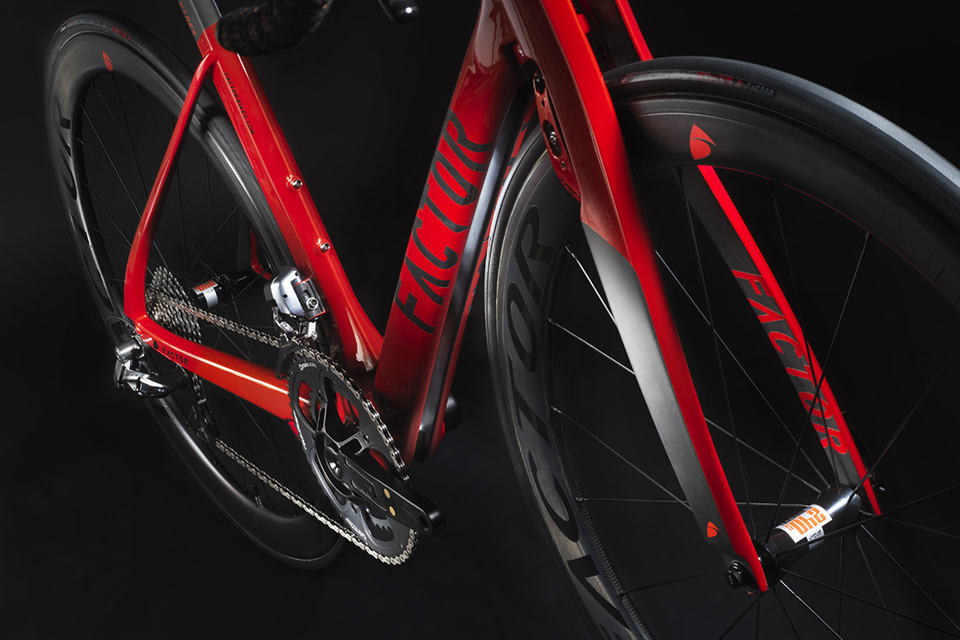 FACTOR Vis Vires Bicycles - Frame Close-up