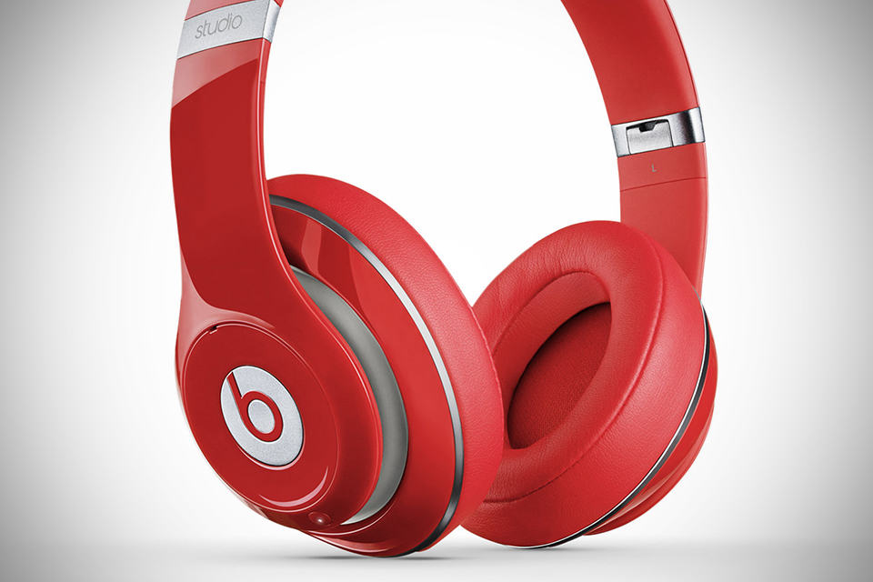 Beats by Dre Studio Headphones - Red Closeup