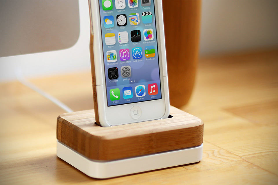 Grove Dock for iPhone