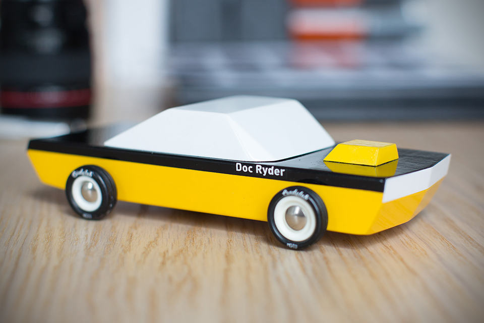 MO-TO Modern Vintage Toy Cars - Doc Ryder