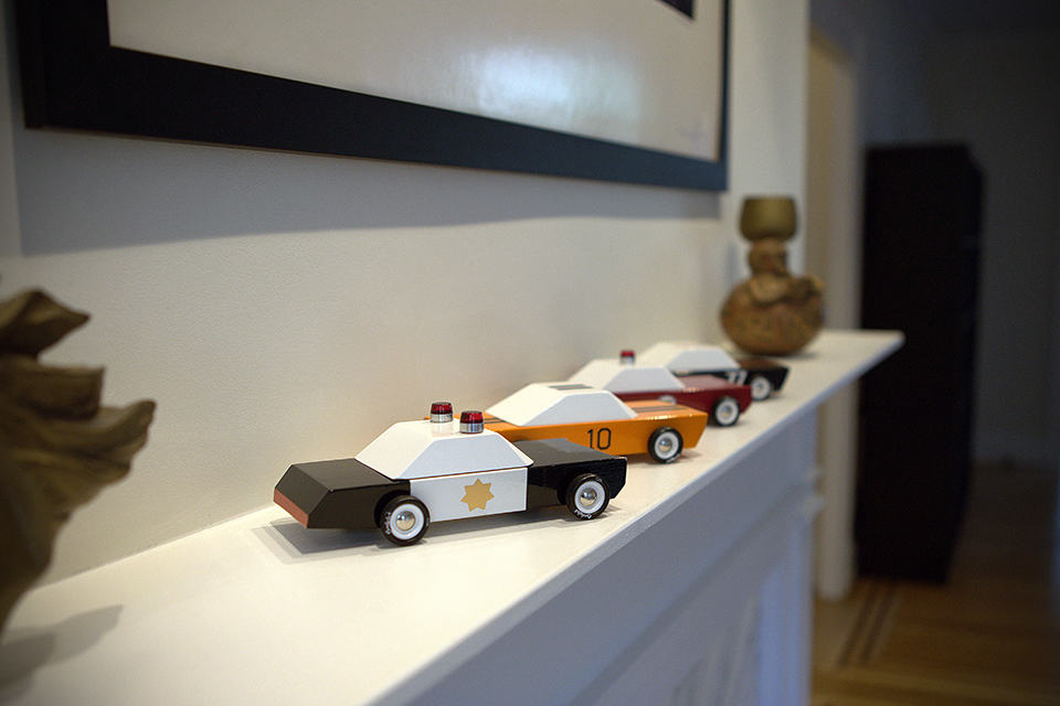 MO-TO Modern Vintage Toy Cars - Group Photo