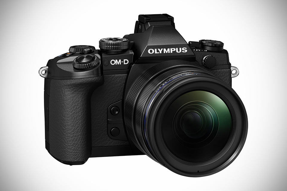 Olympus OM-D E-M1 Mirrorless DSLR