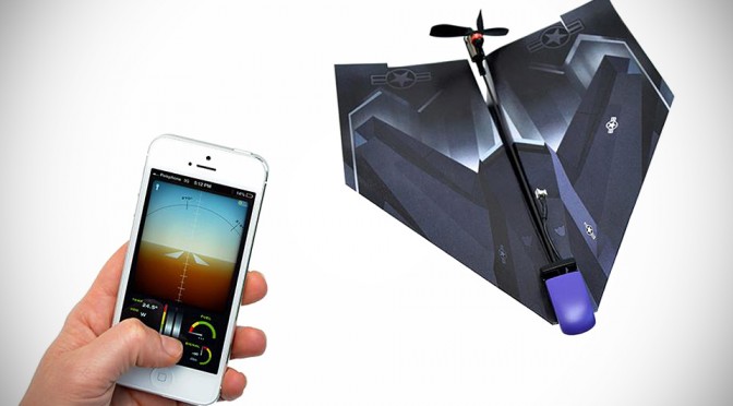PowerUp 3.0 iPhone-controlled Paper Airplane