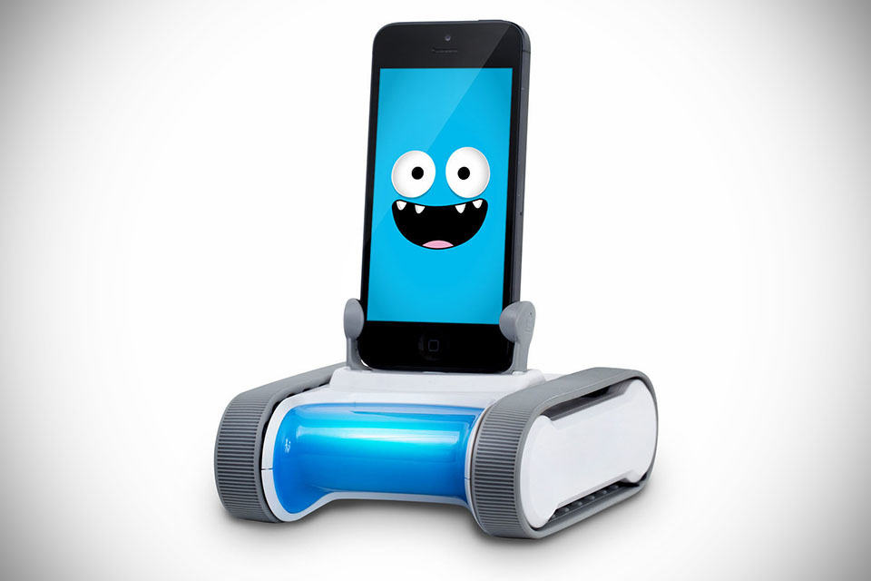 Romo App-controlled Robotic Pet for iOS Devices